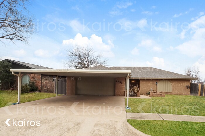 Primary Photo - 2501 SW 91st St