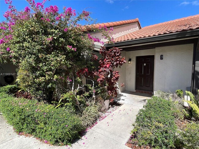 Building Photo - 4830 SW 152nd Pl