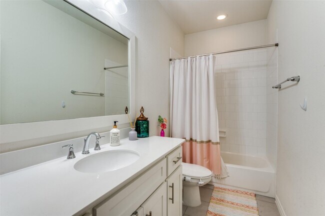 Building Photo - 5116 Slate St