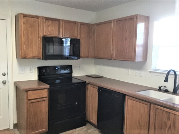 Building Photo - 4322 Wills Way