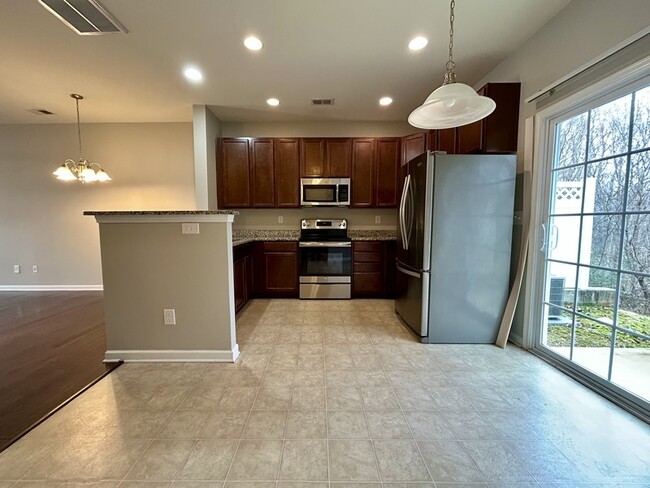 Building Photo - 10573 Bunclody Dr