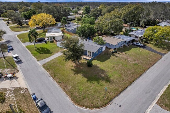 Building Photo - 3230 51st St N