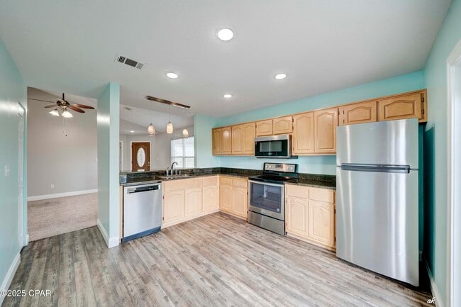 Building Photo - 6301 Lake Joanna Cir