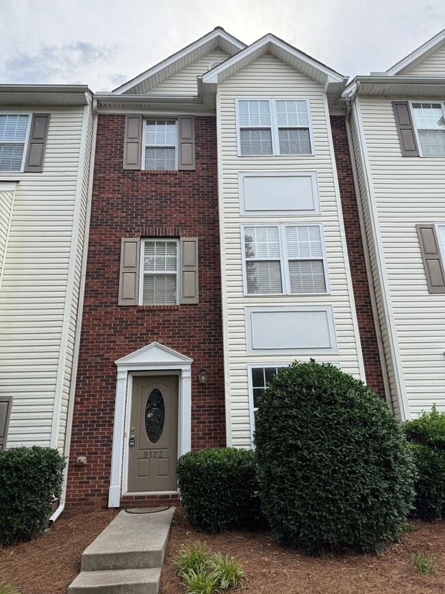 Building Photo - Renovated Cornelius Townhome with Garage, Pool & Elevated Rear Deck