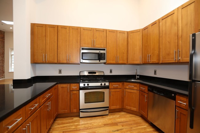 Floorplan - 35 Edison Place
