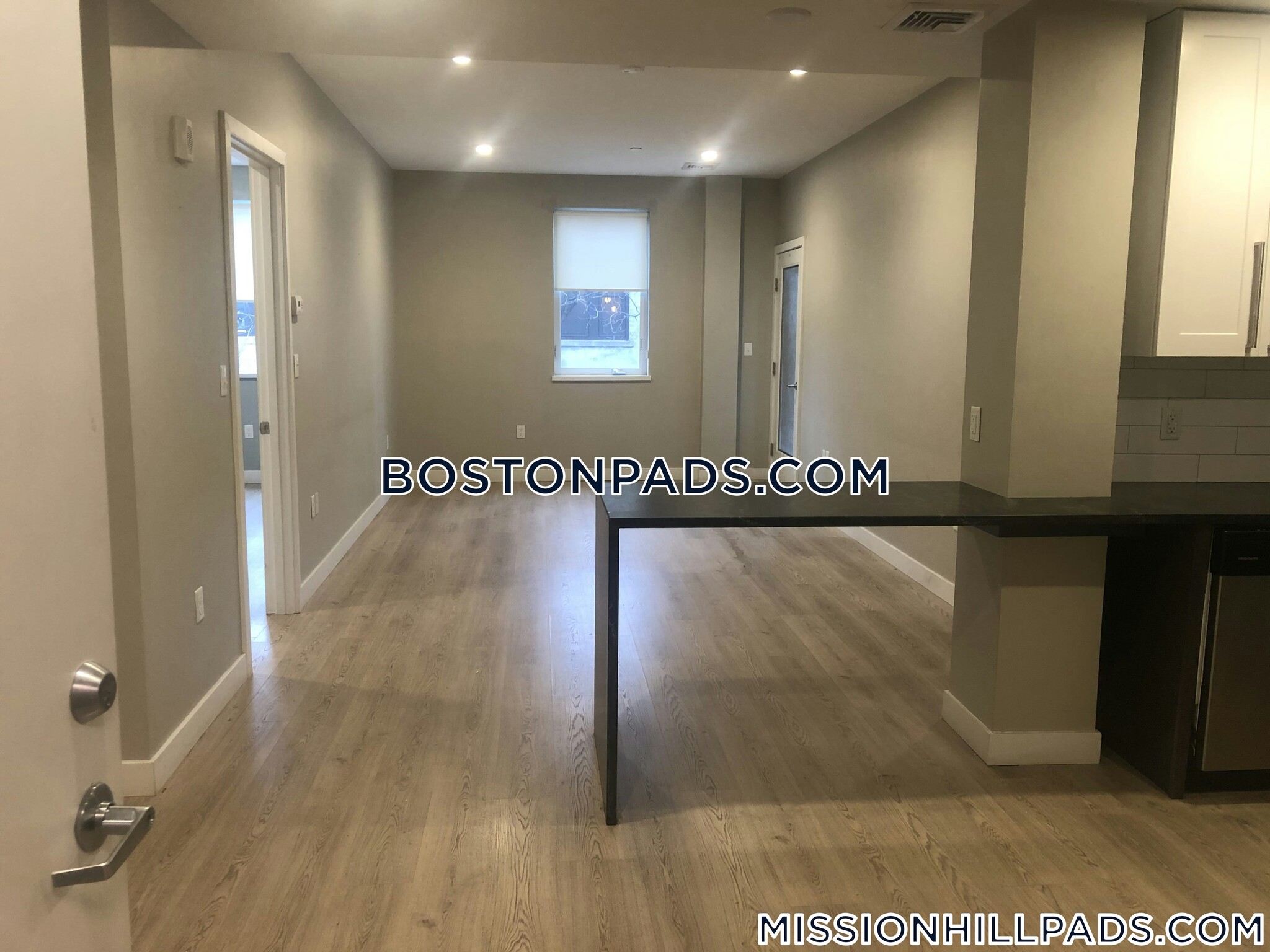 Building Photo - 35 S Huntington Ave