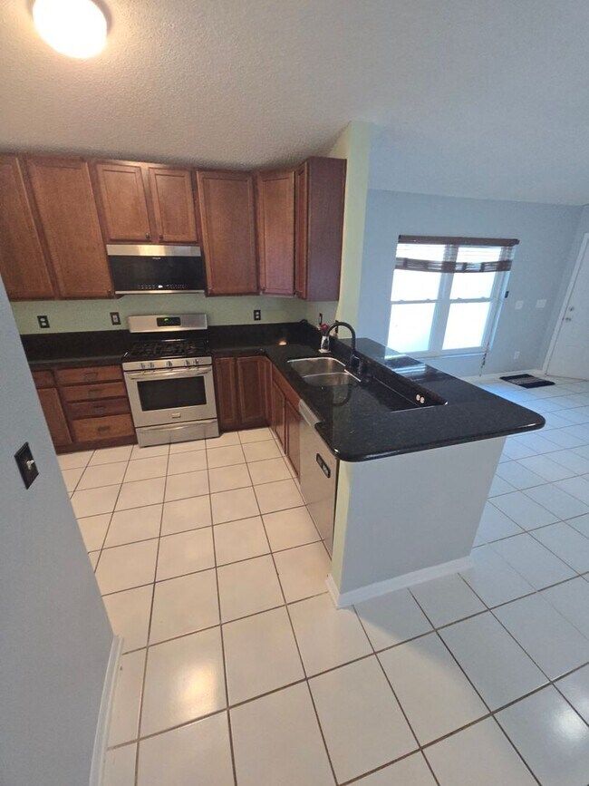 Building Photo - 3/2 Home in Valrico