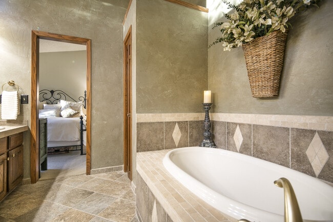 Building Photo - Breathtaking Three Bedroom Townhouse In The Pinery On The Golf Course