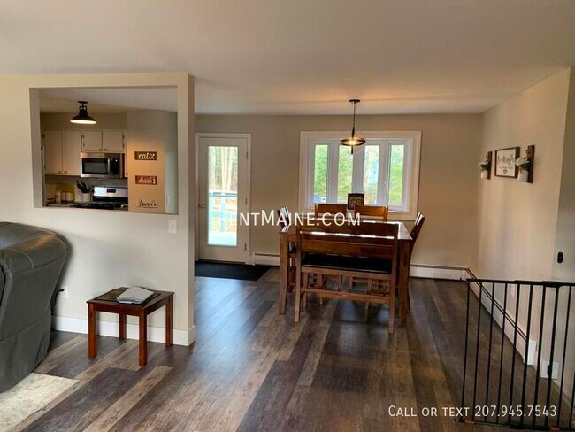 Building Photo - 5 Spencer St