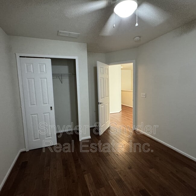 Building Photo - 393 Caleb Dr