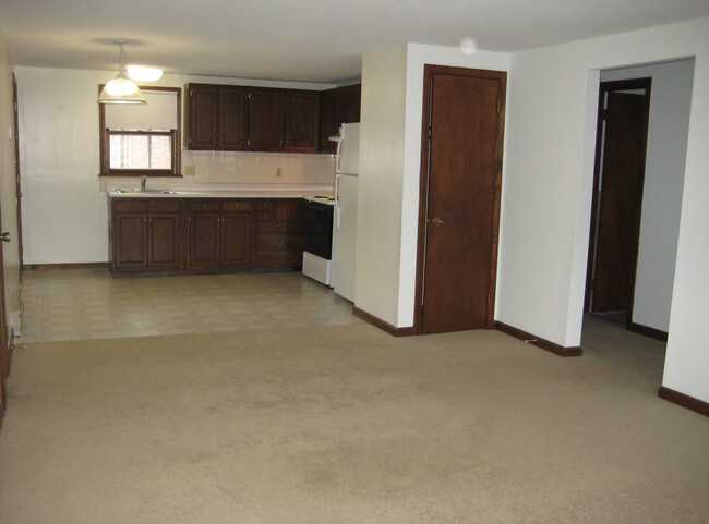 Building Photo - 55 Van Deene Ave