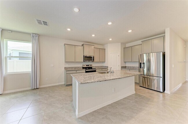 Building Photo - 12432 Dora Trl