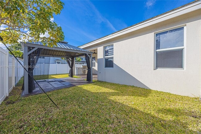 Building Photo - 7214 Rockwood Rd