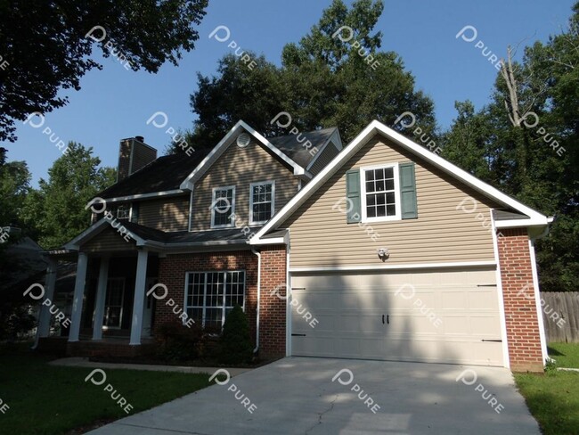 Primary Photo - 202 Marlboro Way
