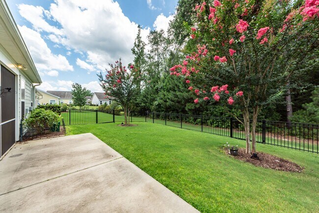 Building Photo - 2 Bedroom, 2 Bathroom Home in Cresswind 55+ - Summerville