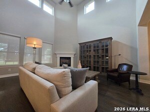 Building Photo - 1215 Via Se Villa