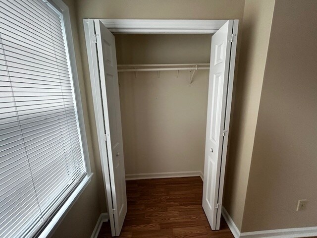 Building Photo - 1432 Bailey Cir