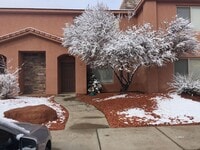 Building Photo - 300 N 300 E