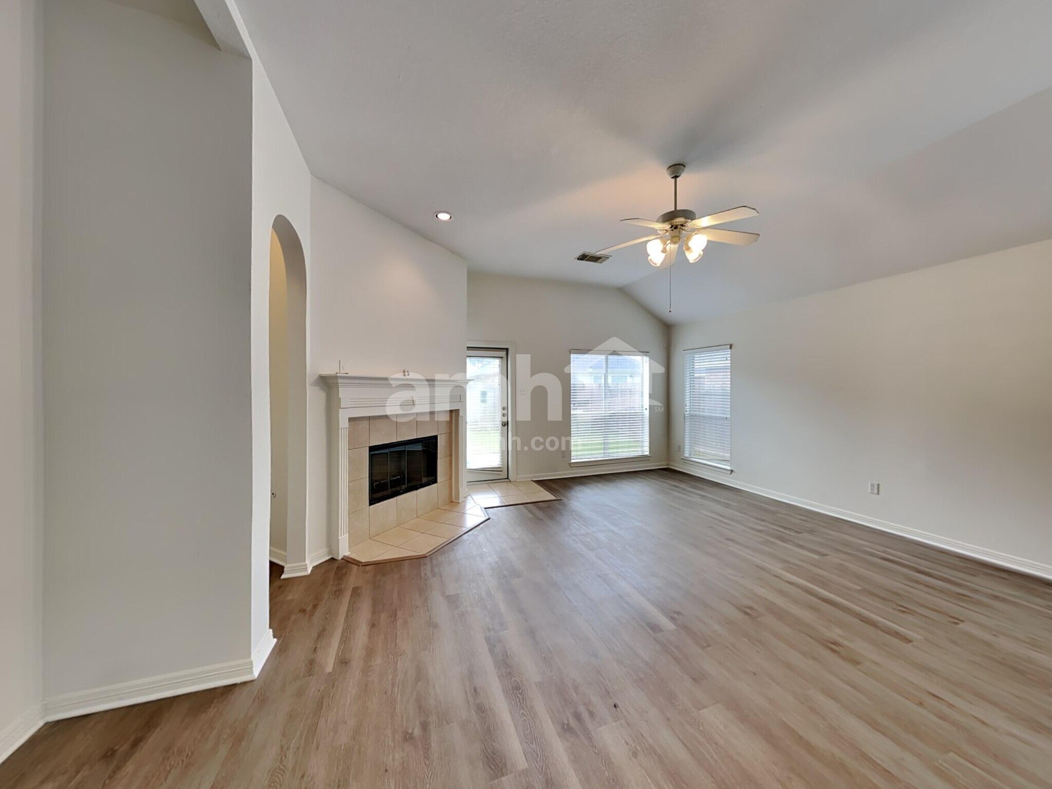 Building Photo - 6170 Galloway Ln