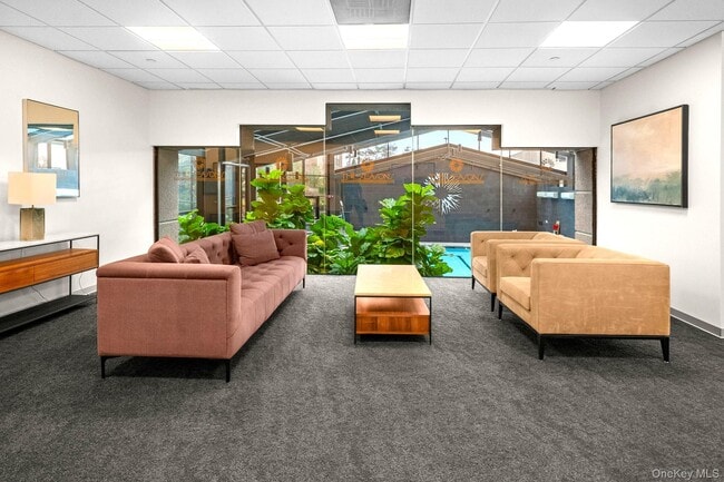 Building Photo - 4 Martine Ave