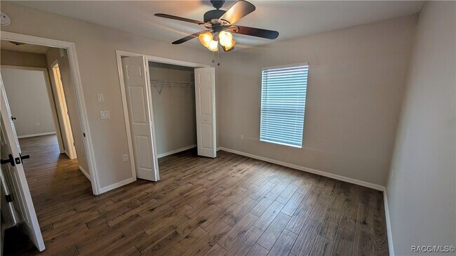 Building Photo - 5333 W Customer Ct