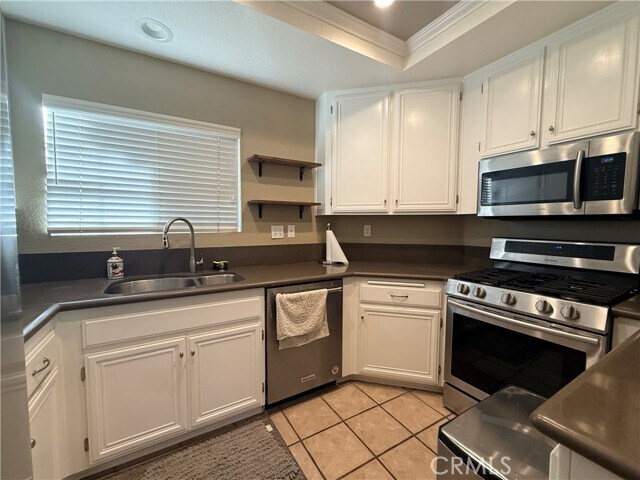 Building Photo - 24337 Val Verde Ct