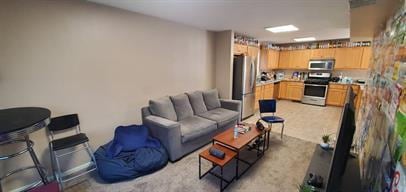 Building Photo - "Charming 5-Bed Home on Grand Ave: Spacious Living with 2.5 Baths in Heart of St. Paul!"