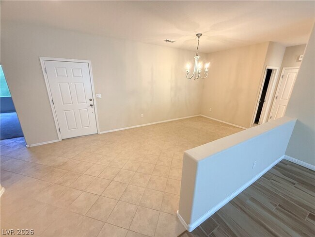 Building Photo - 2501 Solera Sky Dr