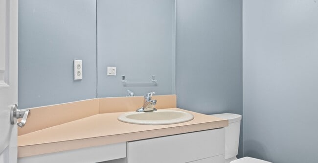 Building Photo - Lakefront End-Unit Condo with Crystal Lake...