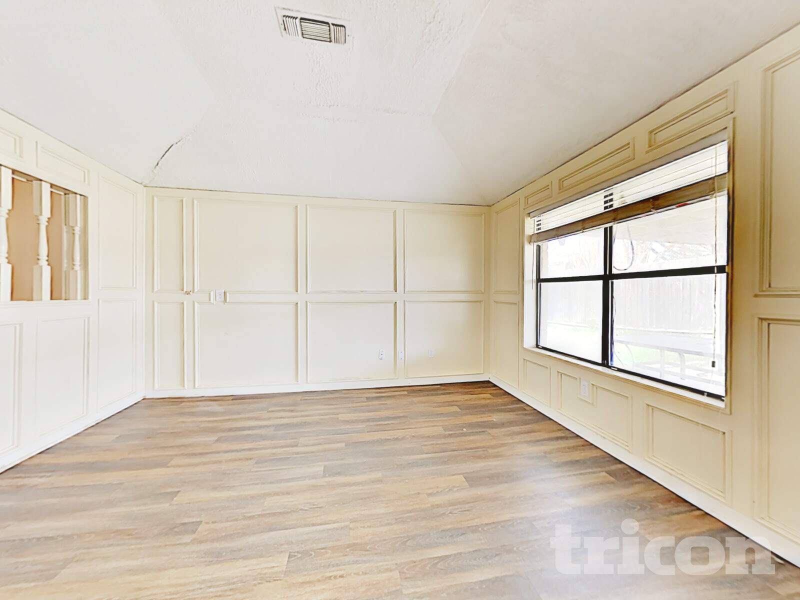 Building Photo - 7331 Millbrae Ln