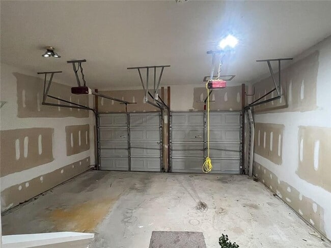 Building Photo - 585 Sable View Ln
