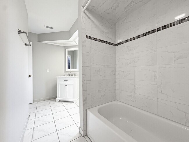 Building Photo - Lakefront Rental in Bay Lakes | Bay Hill, Dr. Phillips Area