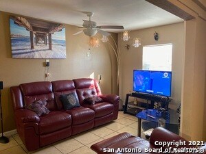 Building Photo - 100 Dinn Dr