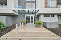 Building Photo - 5933 Sunstone Dr