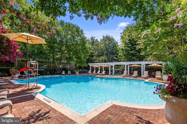 Building Photo - 11750 Old Georgetown Rd