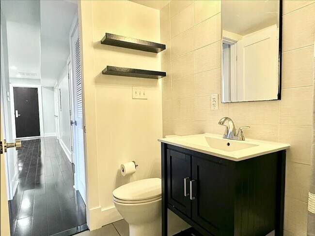 Building Photo - Sleek One-Bedroom in Eastern Market - Parking Spot Included!