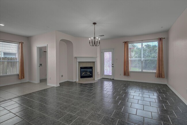 Building Photo - 21322 Willow Glade Dr