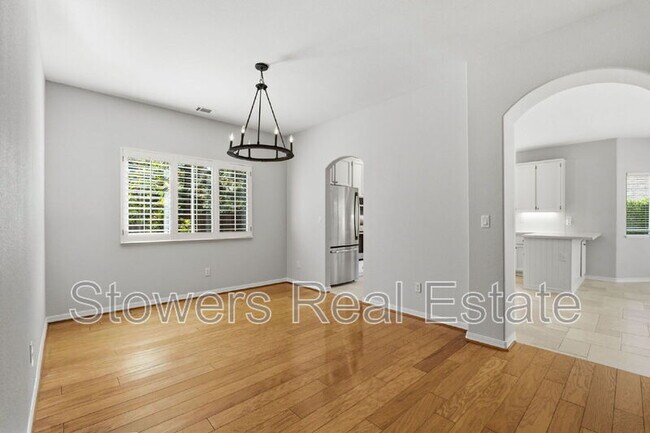 Building Photo - 23 Westbourne Ct