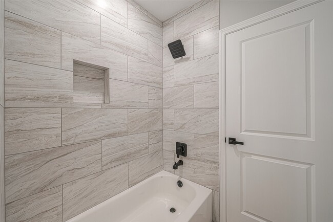 Building Photo - 3413 Simmons St