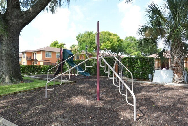 Building Photo - 3374 Cedar Springs Pl