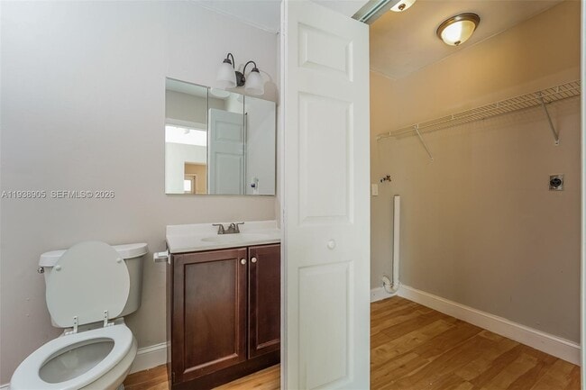 Building Photo - 7872 SW 4th Pl