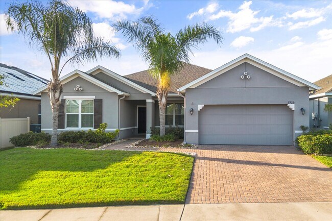 Building Photo - 3925 Green Sabal Dr