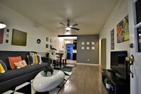 Building Photo - 12423 Chandler Blvd