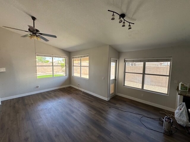 Building Photo - 7916 W Kimberly Way