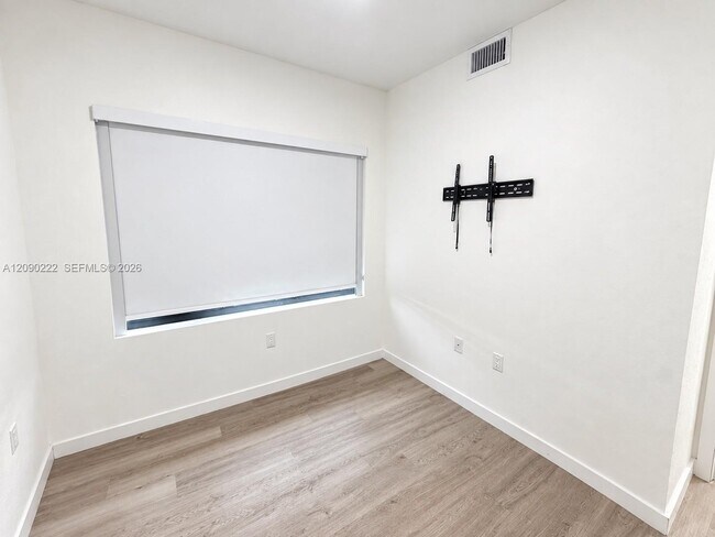 Building Photo - 26102 SW 146th Ave