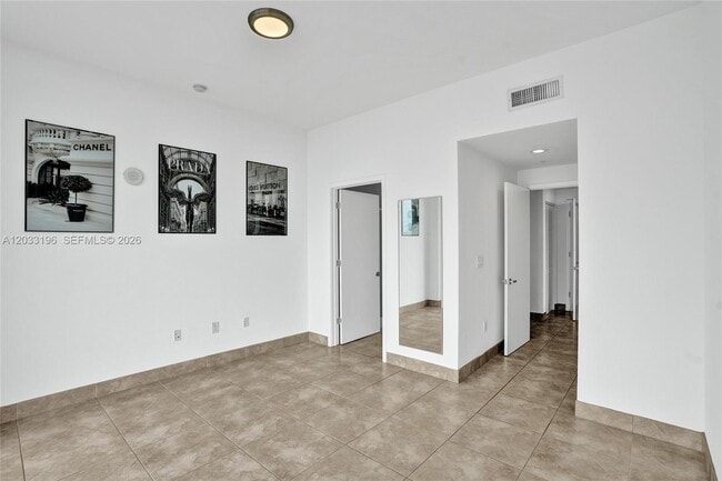 Building Photo - 3470 E Coast Ave