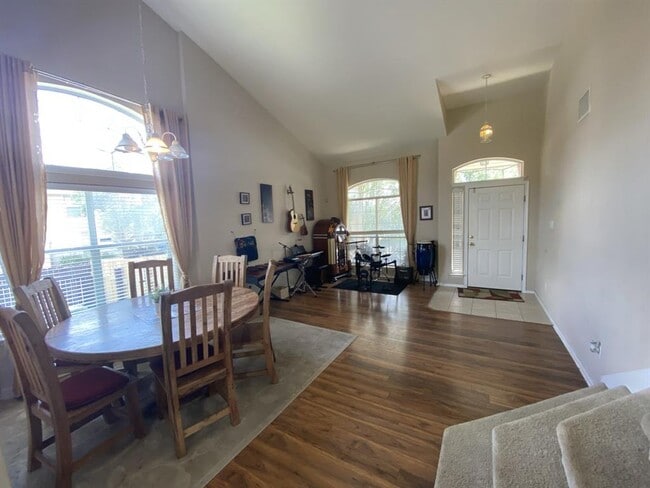 Building Photo - 11100 Shallow Water Rd