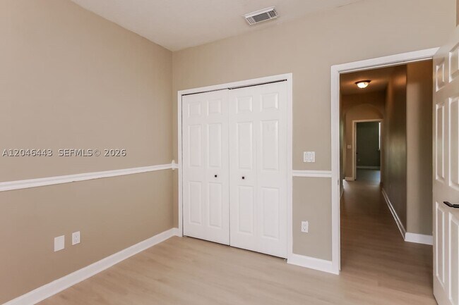 Building Photo - 11043 NW 48th Ln