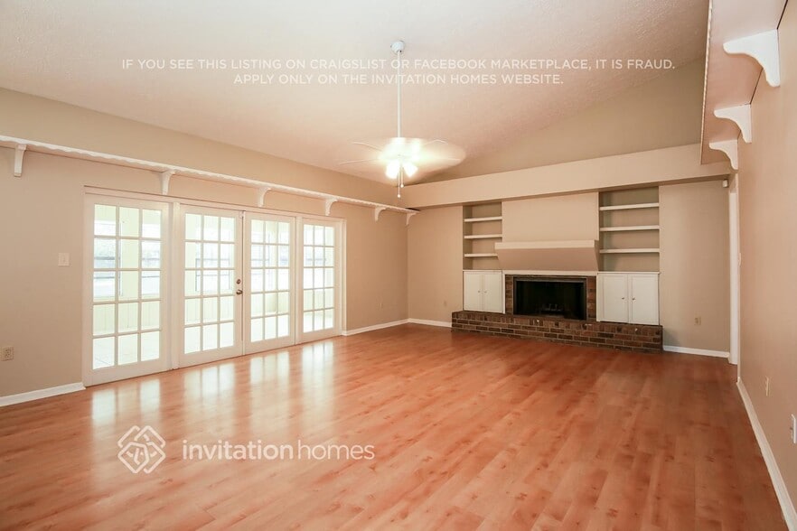 Building Photo - 3910 Buttonwood Ct