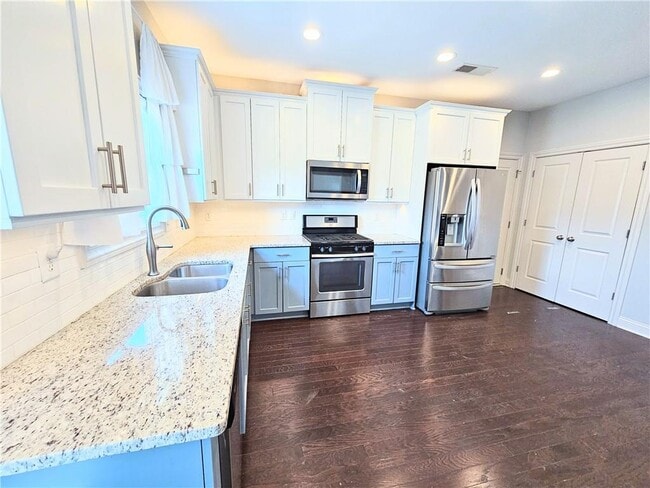 Building Photo - 821 Westmoreland Circle Northwest